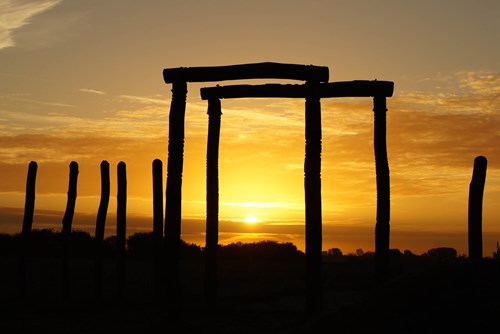 Wintersonnenwende am Ringheiligtum mit Himmelsscheibe und mehr